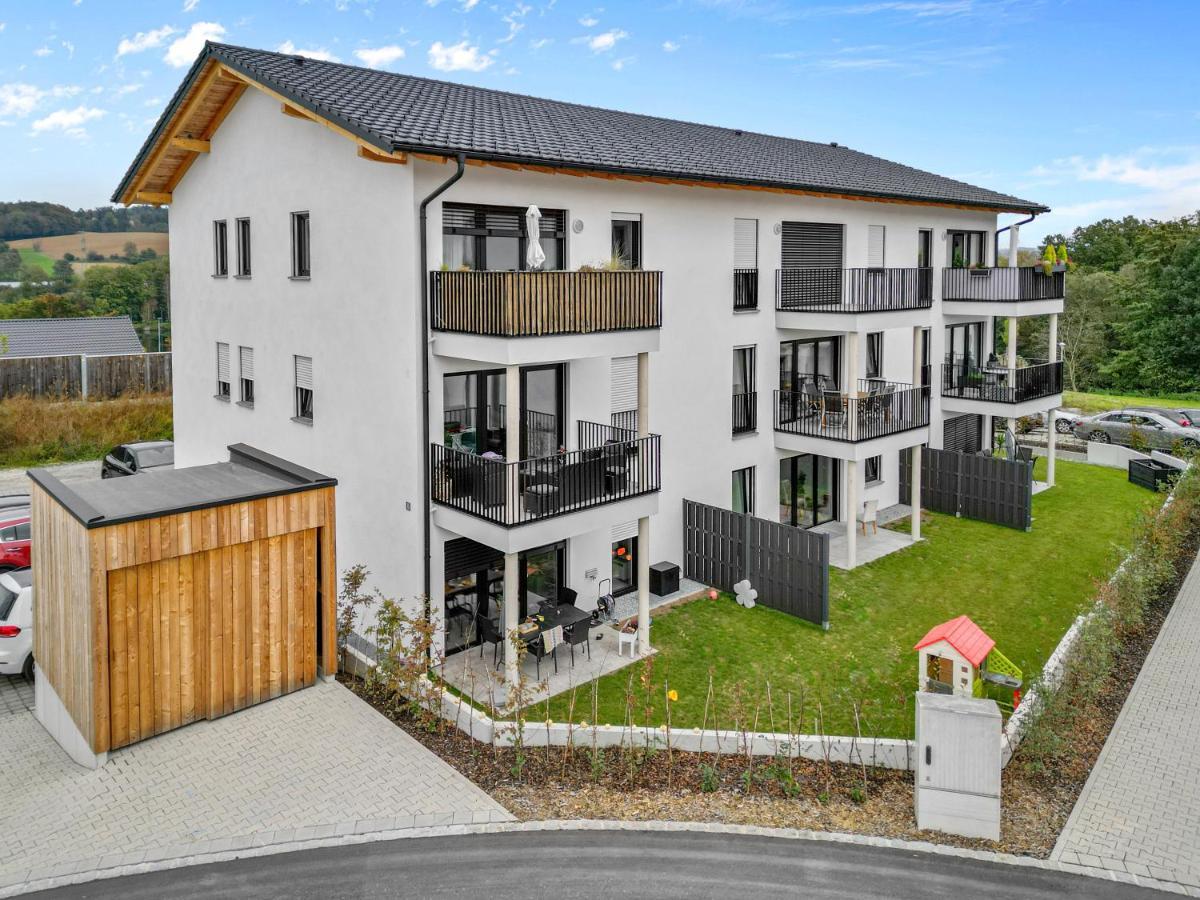 Smurmelhomes Oase: Terrasse - Parken - Kind Passau Exterior photo