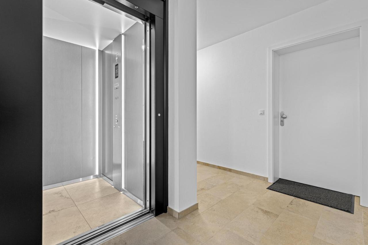 Smurmelhomes Oase: Terrasse - Parken - Kind Passau Exterior photo